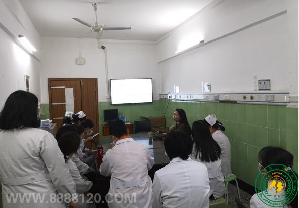 չ񷨵䡷ҽĶԱѵ