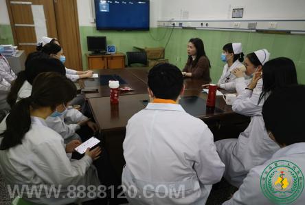 չ񷨵䡷ҽĶԱѵ