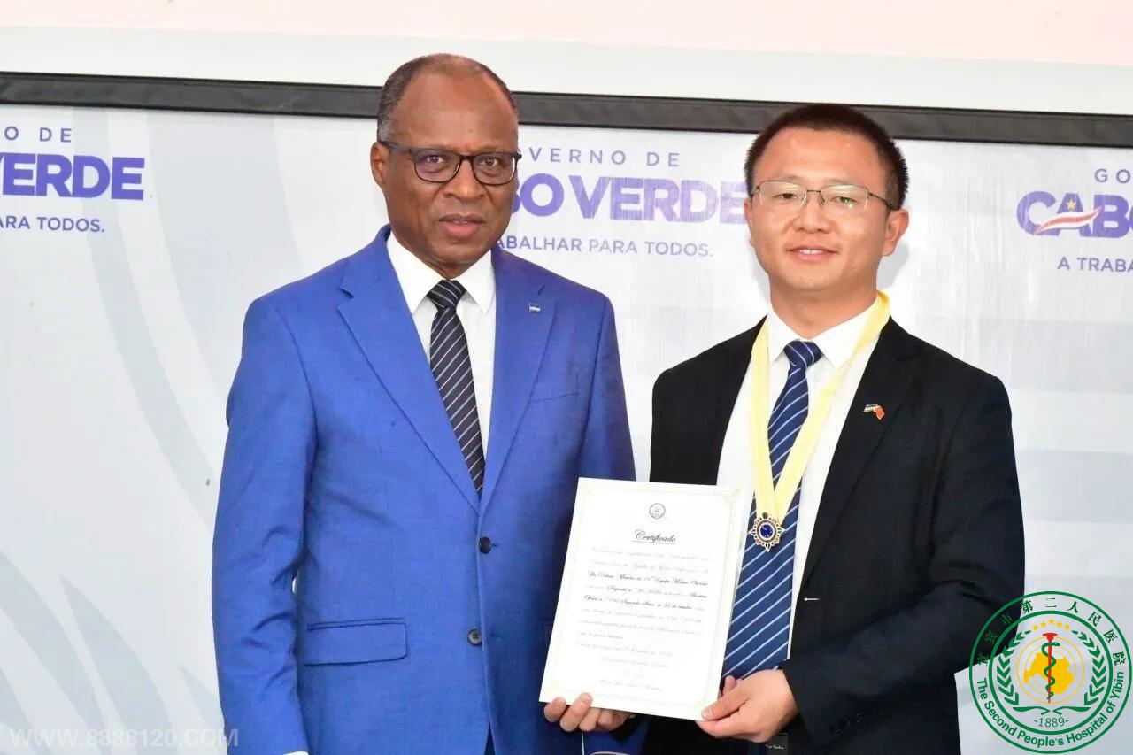 ӭؼң˱ҽԺ21ԮýҽƶԱ󻪿