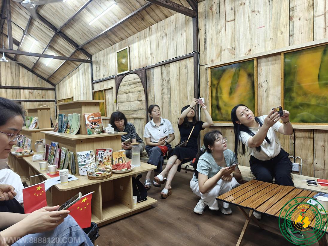 Ұ٣Ȼ ǹ΢ƵЭʵٻ